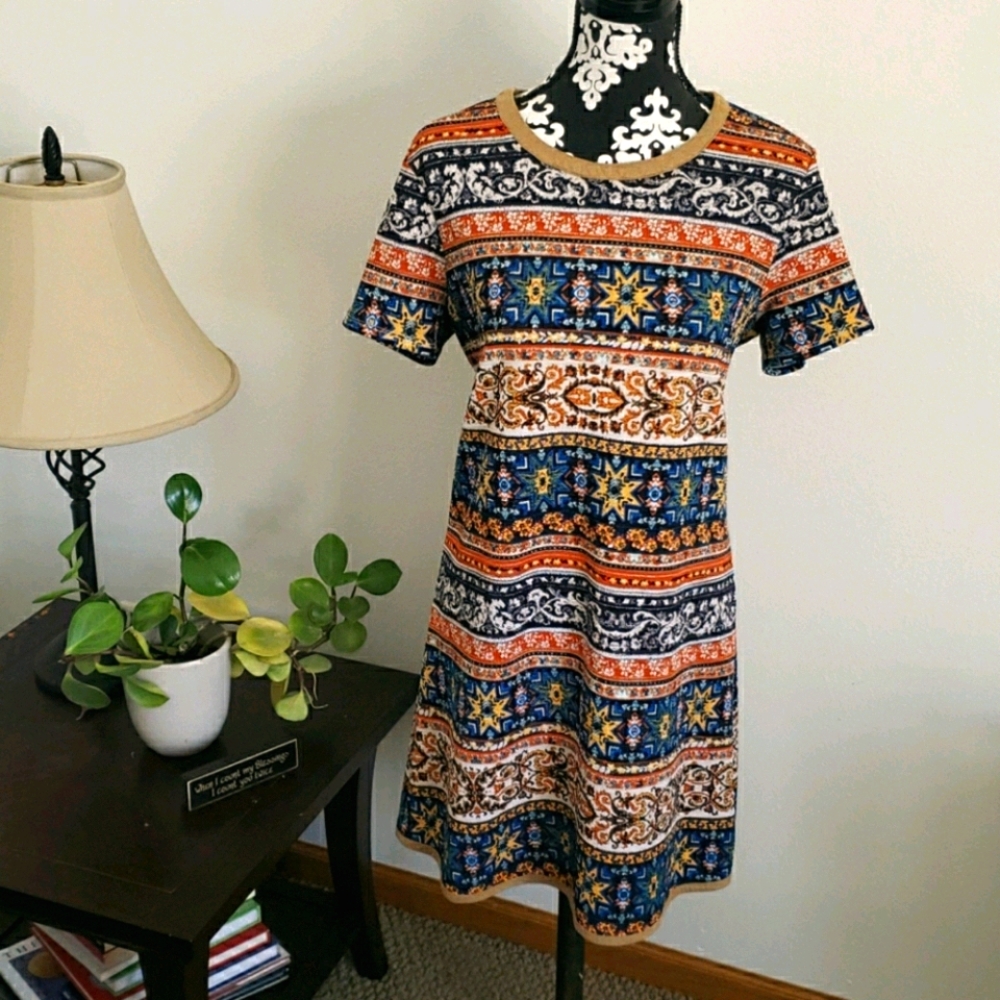 Aztec pattern dress with suede hem lining